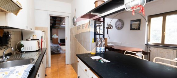 7 rooms House in Davagna, Italy No. 35849 2