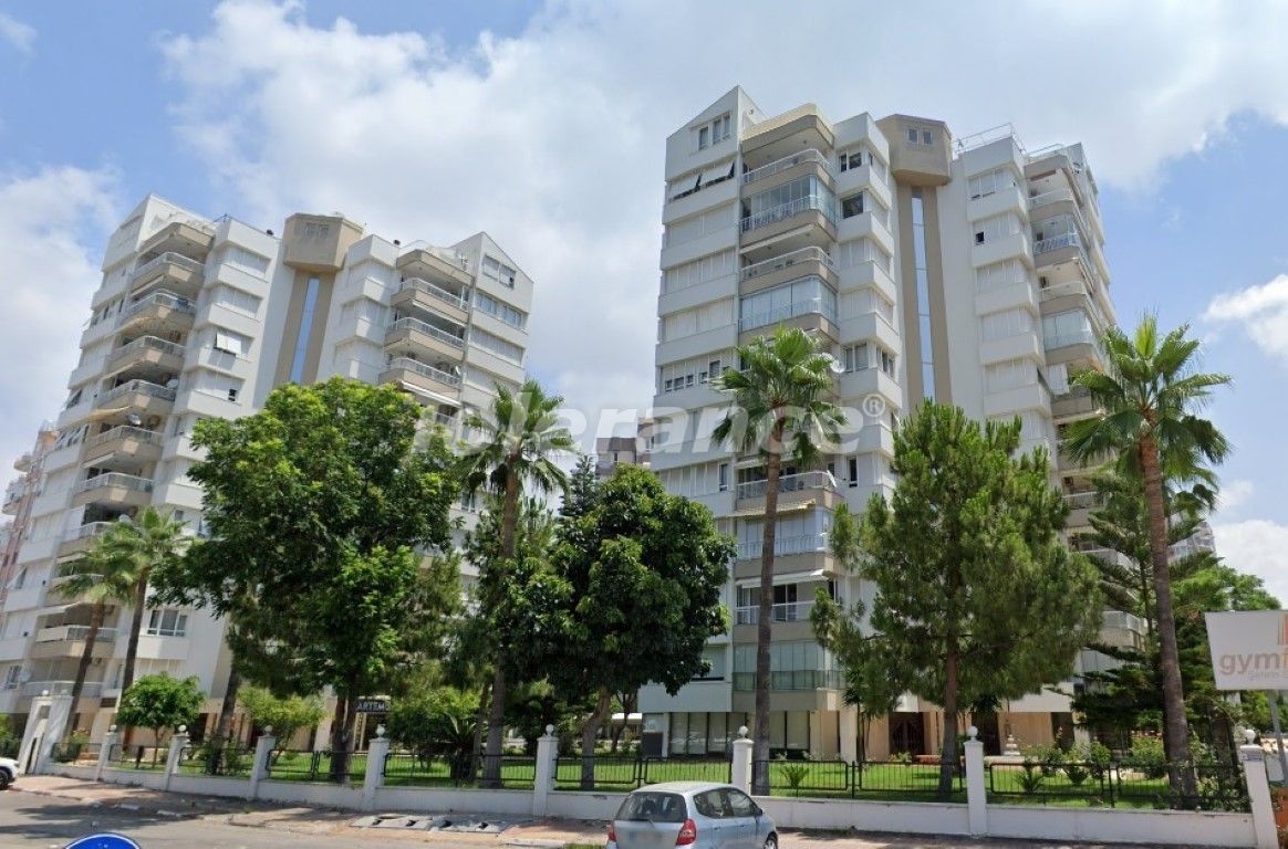 Apartment 3+1 in Lara, Turkey No. 40357