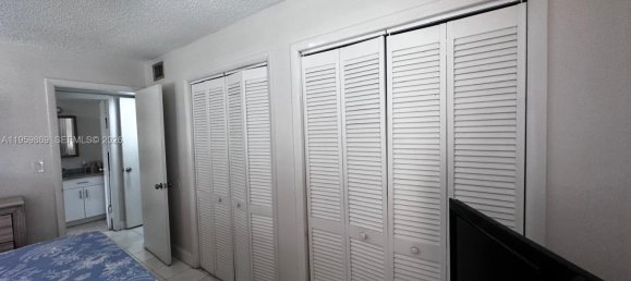 2 Schlafzimmer Gewerbliche Immobilien in Miami, USA, Nr. 615793 2