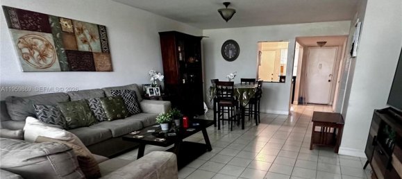 2 Schlafzimmer Gewerbliche Immobilien in Miami, USA, Nr. 615793 16