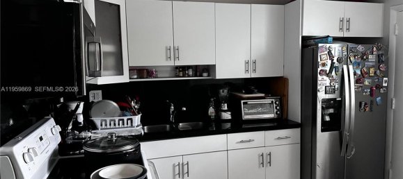 2 Schlafzimmer Gewerbliche Immobilien in Miami, USA, Nr. 615793 11