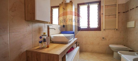 Apartamento de 3 habitaciónes en Bubbiano, Italy No. 38960 53