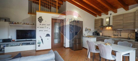 Apartamento de 3 habitaciónes en Bubbiano, Italy No. 38960 4