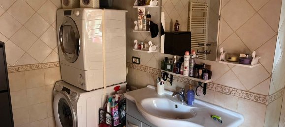 6 rooms Apartment in Carrara, Italy No. 277862 14