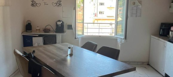 6 rooms Apartment in Carrara, Italy No. 277862 5