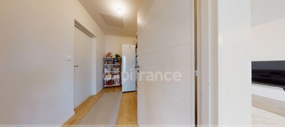 3 bedrooms House in Charente-Maritime, France No. 335485 13