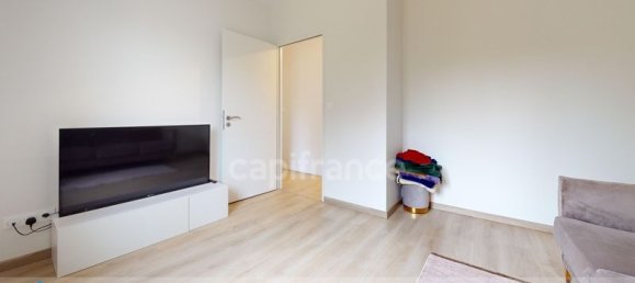 3 bedrooms House in Charente-Maritime, France No. 335485 5