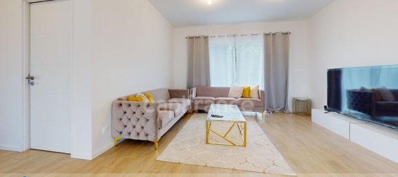 3 bedrooms House in Charente-Maritime, France No. 335485 3