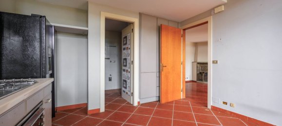 2 bedrooms Villa in Turin, Italy No. 305894 23