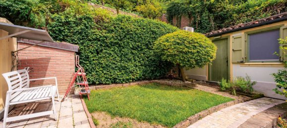 2 bedrooms Villa in Turin, Italy No. 305894 3