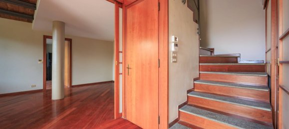 2 bedrooms Villa in Turin, Italy No. 305894 24