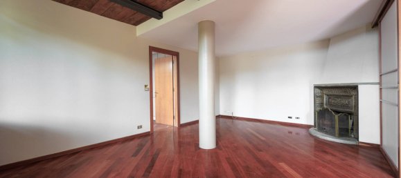 2 bedrooms Villa in Turin, Italy No. 305894 18
