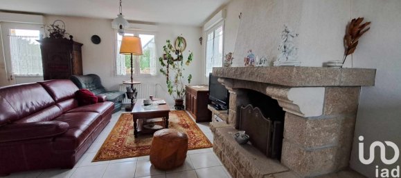4 bedrooms House in Pledeliac, France No. 44198 3
