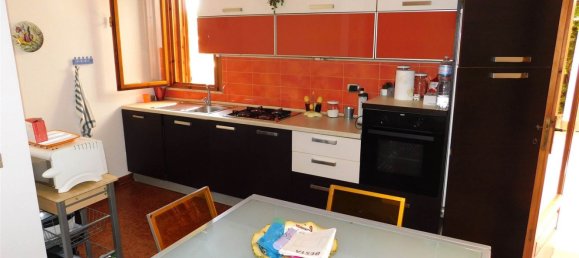 4 Schlafzimmer Haus in Ragusa, Italy, Nr. 327157 23