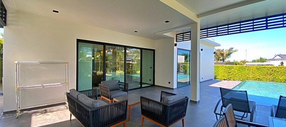 3 bedrooms Cafe / restaurant in Hua Hin, Thailand No. 6228 13