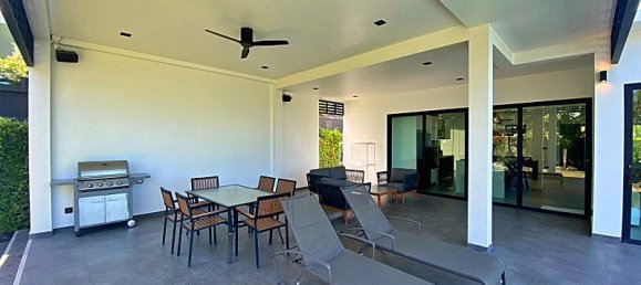 3 bedrooms Cafe / restaurant in Hua Hin, Thailand No. 6228 9