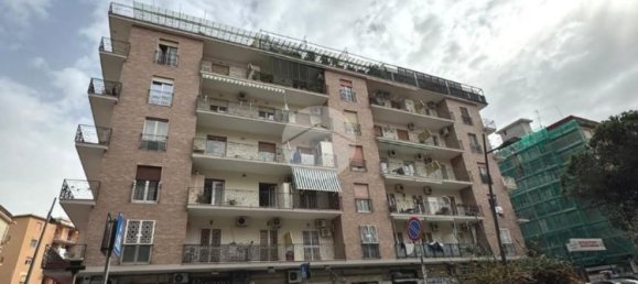 Квартира с 4 комнатами в Неаполь, Италия № 54732 2