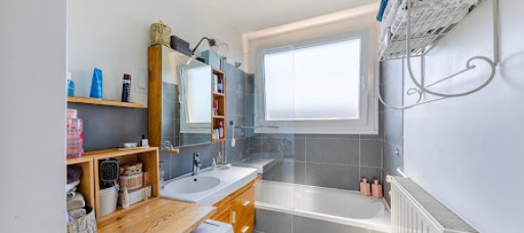 Apartamento de 2 dormitorios en Rueil-Malmaison, France No. 330481 12