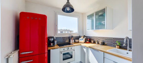 Apartamento de 2 dormitorios en Rueil-Malmaison, France No. 330481 8