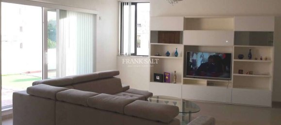 2 Schlafzimmer Penthouse in Saint Julian's, Malta, Nr. 3672 2