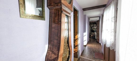 2 bedrooms House in Evreux, France No. 353657 4