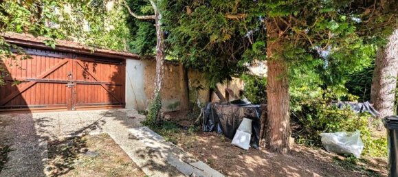 2 bedrooms House in Evreux, France No. 353657 14