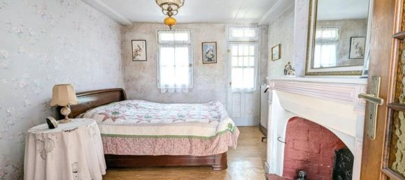 2 bedrooms House in Evreux, France No. 353657 12