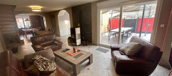 Gebäude in Valenciennes, France 176m², Nr. 230746 3