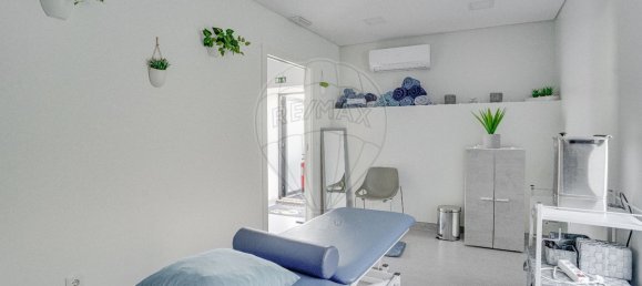 73m² Commercial property in Penedono, Portugal No. 83192 4