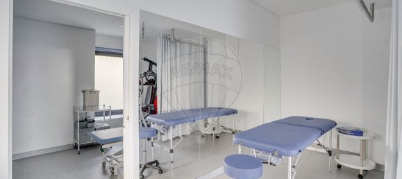 73m² Commercial property in Penedono, Portugal No. 83192 8