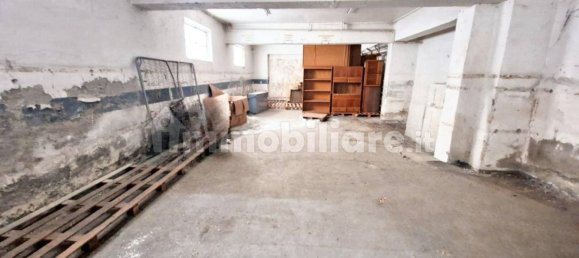 140m² Warehouse in Reggio Calabria, Italy No. 339914 3