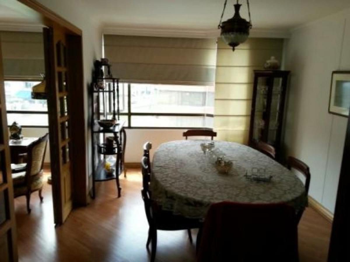 Casa de 3 dormitorios en Bogotá, Colombia No. 14836