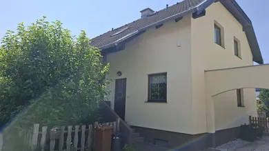 Таунхаус с 4 комнатами в Гунтрамсдорф, Австрия № 172488