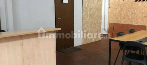 Imóvel comercial de 1 divisão em Rome, Italy N.º 108979 22