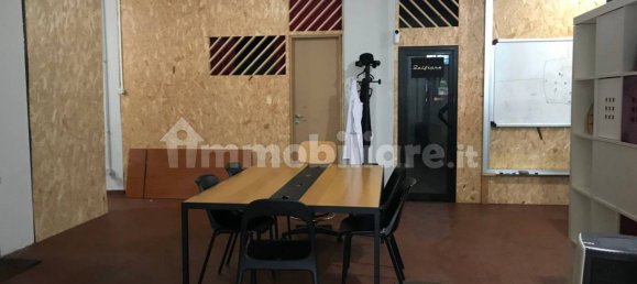Imóvel comercial de 1 divisão em Rome, Italy N.º 108979 21
