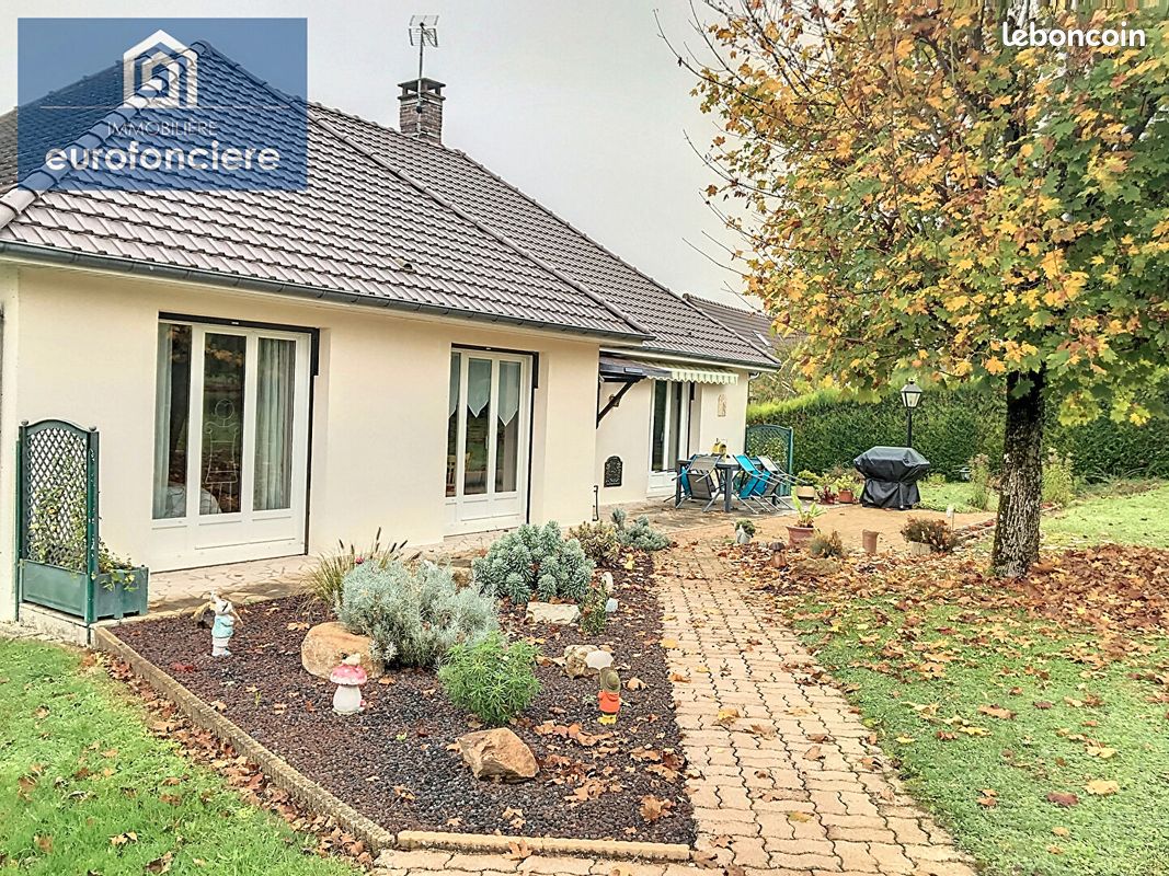 3 bedrooms House in Estissac, France No. 154982