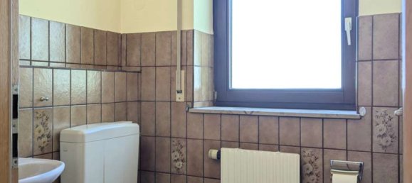 3 bedrooms Townhouse in Gunzburg, Germany No. 234046 5