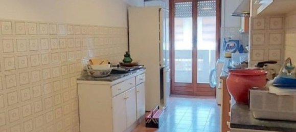 3 rooms Apartment in Carrara, Italy No. 27339 18