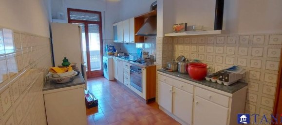 3 rooms Apartment in Carrara, Italy No. 27339 19