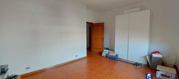 3 rooms Apartment in Carrara, Italy No. 27339 11