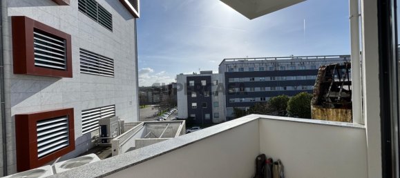 575m² Building in Santa Maria da Feira, Portugal No. 155170 2