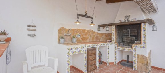 5 Schlafzimmer Villa in Pego, Spain, Nr. 11082 10