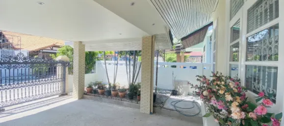 Дом с 4 спальнями в Паттайя, Таиланд № 71727 7