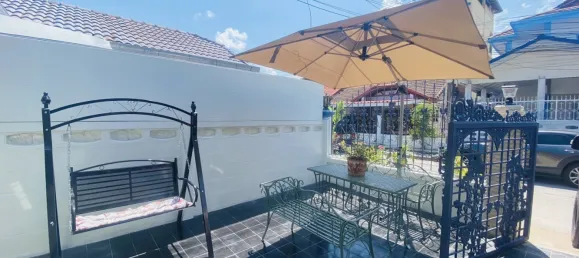 Дом с 4 спальнями в Паттайя, Таиланд № 71727 4