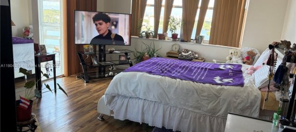 1 غرف نوم عقار تجاري في Miami, USA رقم 615869 9