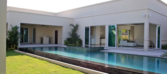 3 bedrooms Cafe / restaurant in Pattaya, Thailand No. 776 7