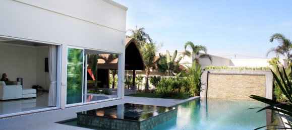 3 bedrooms Cafe / restaurant in Pattaya, Thailand No. 776 2