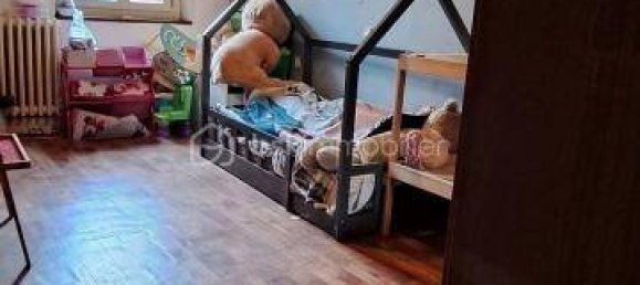 2 Schlafzimmer Haus in Attray, France, Nr. 228355 2