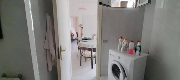 3 rooms Apartment in Taranto, Italy No. 17121 45