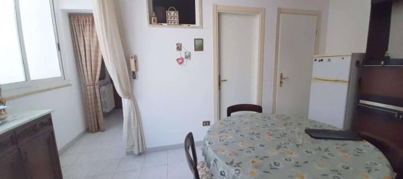 3 rooms Apartment in Taranto, Italy No. 17121 37